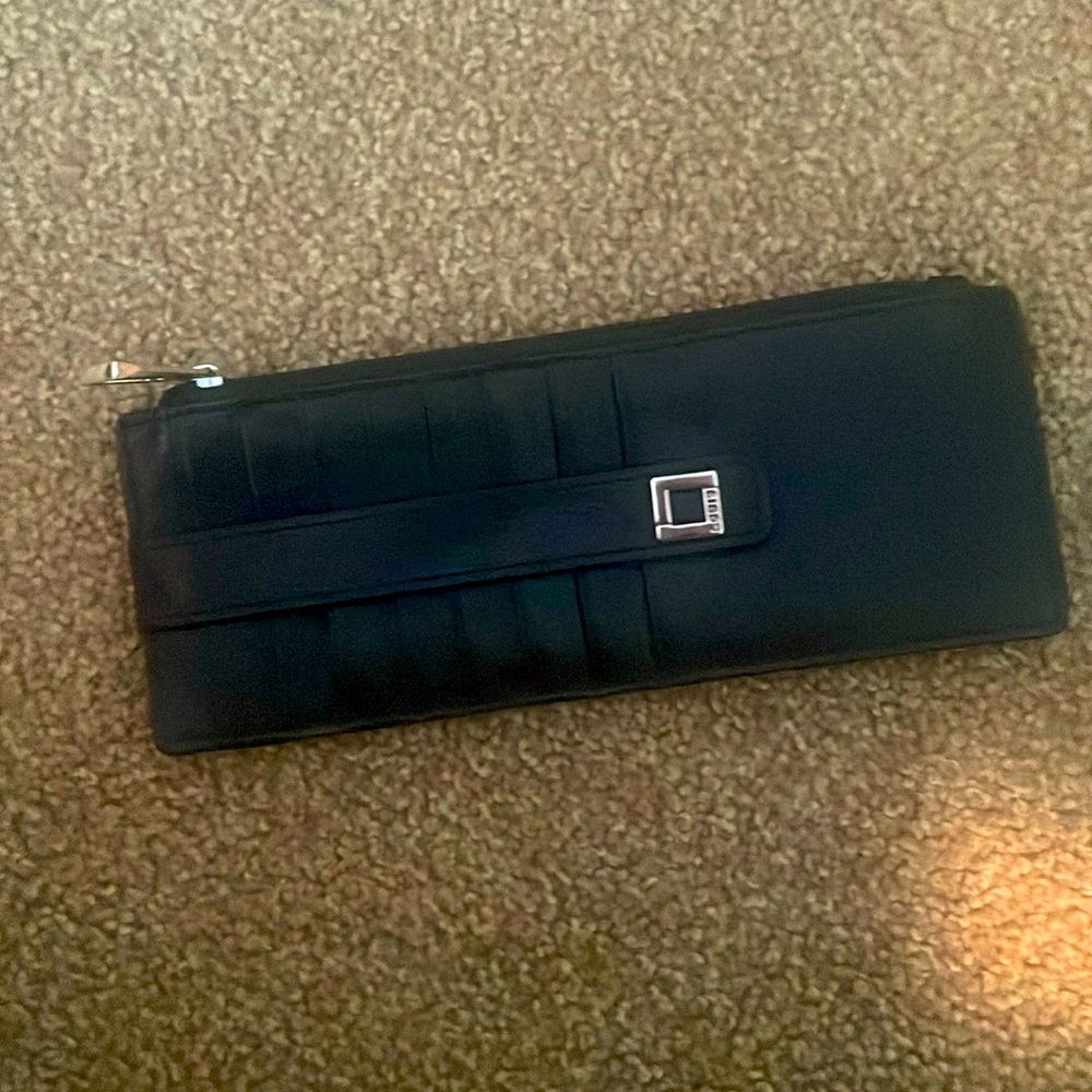 Black Lodi’s Card Holder